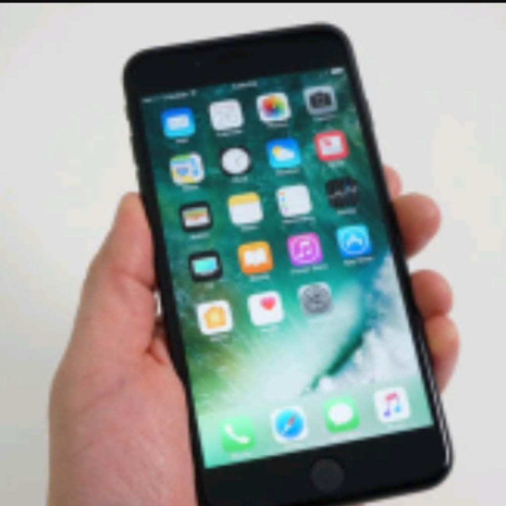 Iphon 7 plus 32 gb